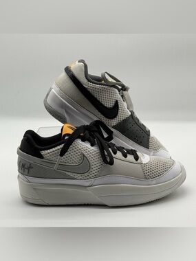 Nike Kyrie Low 5 Youth 3.5Y DX2294-101 White Grey Basketball Shoes